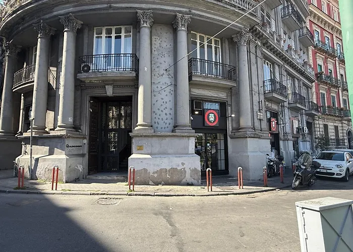 La Piazza Suite Napoli